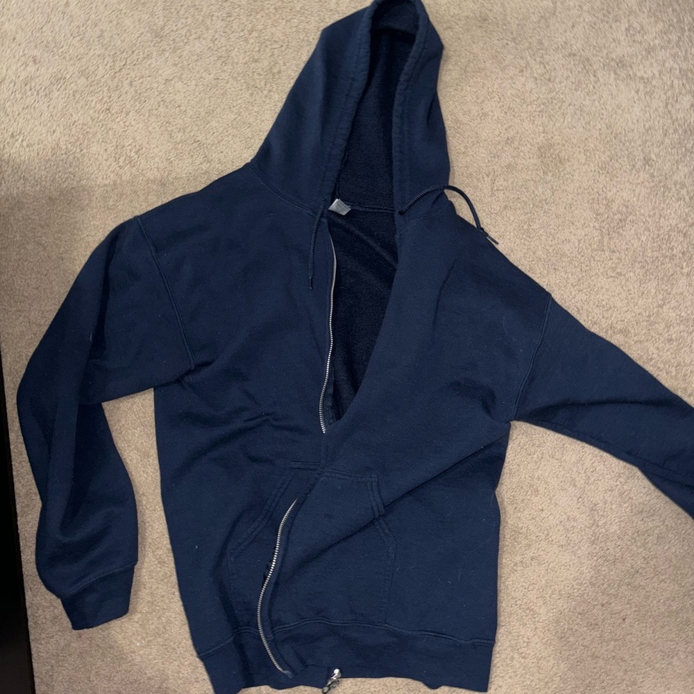 Gildan size M navy